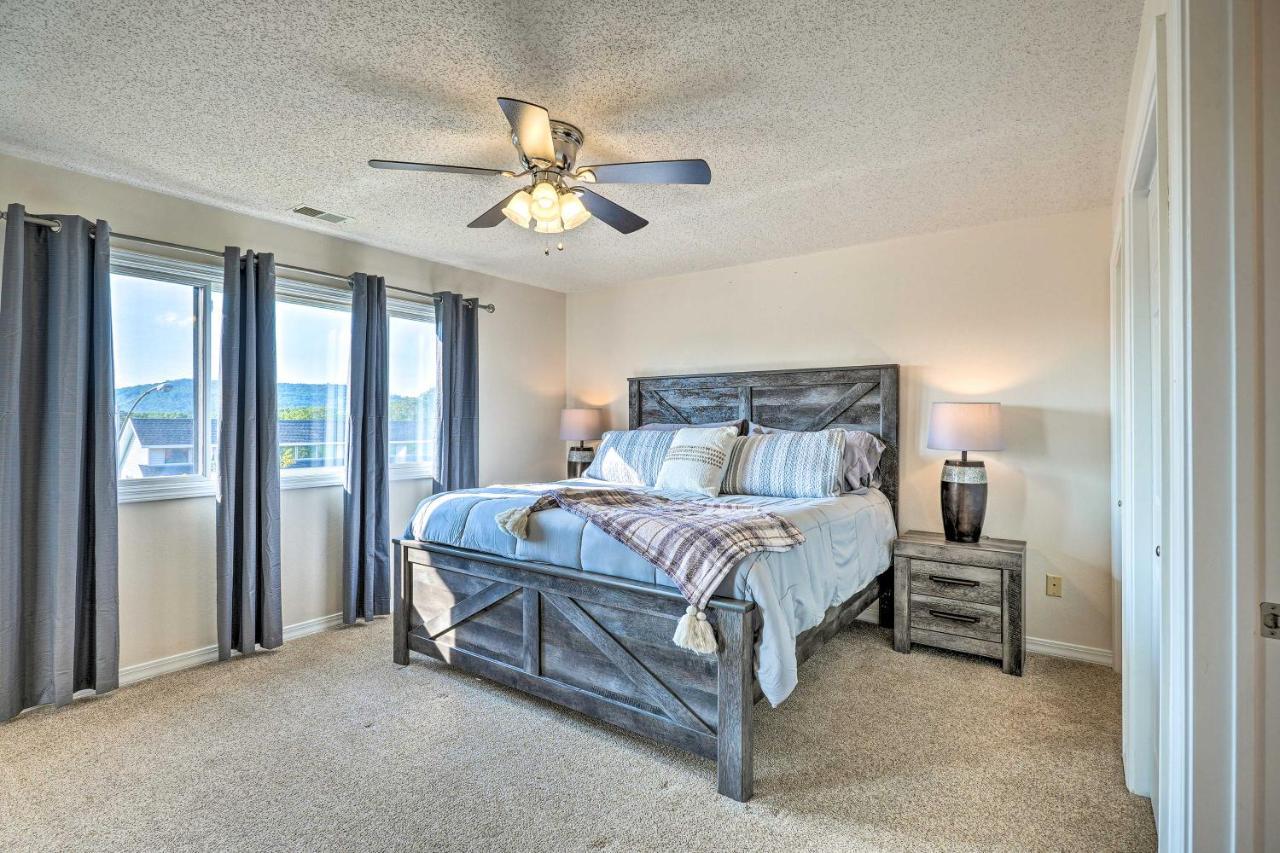 Branson Condo With On-Site Golf Course Access! Eksteriør billede